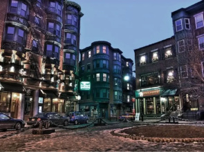 Luxury Collection-4 Bedroom 3 Full-bathroom-boston