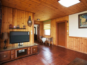 Crown Castle Pension