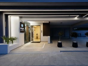 Aurora Apartments