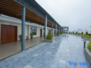 Sanfeng Hotel