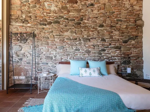 RUSTIC & CHIC b&b
