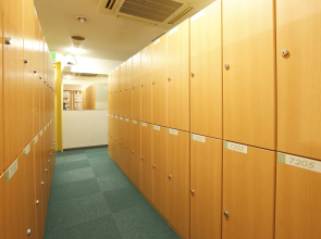 Shinjuku Kuyakusho-mae Capsule Hotel