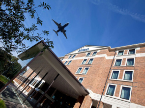 Hilton London Heathrow Airport Terminal 5