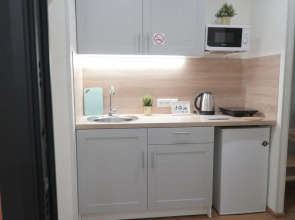 Диван и Чемодан на ул. Серафимовича, 1/4