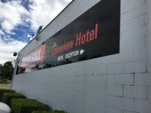 Lakeview Hotel Motel