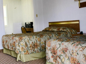 Horse Cave Motel