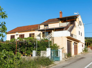Vesna - 100 m from sea - A1(2+1)