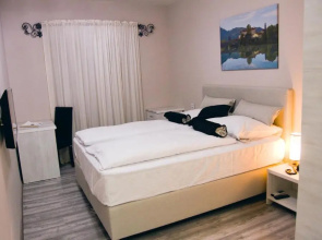 Hotel Bakarni Lonac