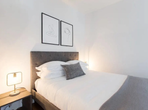 Brand New 3 Bedroom With Rooftop Patio