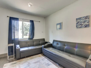 2 Mi to Long Beach Waterfront! Convenient Studio