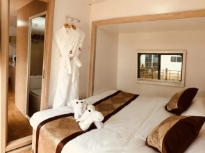 Micheng RV Lijiang Camping