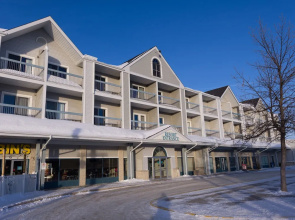 Lakeview Gimli Resort & Conference