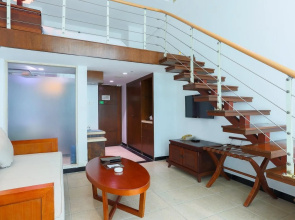 Haiyue Bay Holiday Hotel