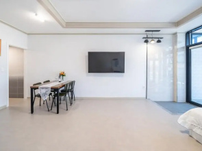 Yeosu Wayo Pension