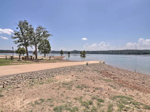 Robinson Roost Retreat < 2 Mi to Norfork Lake