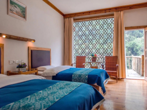 龙胜大唐湾月夜多耶度假酒店