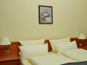Hotel Zur Stadt Cassel