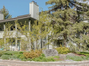 Greyhawk 10 - 2 Br Condo