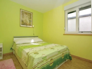 Beautiful Apartment in Drvenik Mali With 4 Bedrooms, Sauna and Outdoor Swimming Pool