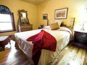 Cranberry Cove Inn