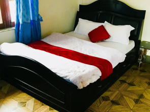 Aroma Tourist Hostel