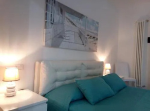 Sea Violet Rooms