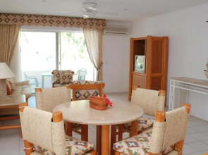 Bahía del Sol Beach Resort