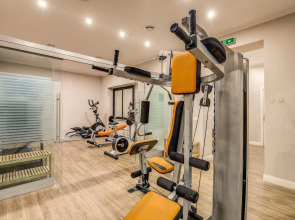 Hotel 87 Eighty seven