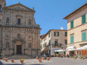 Beautiful Home in Montegiovi With Wifi and 2 Bedrooms