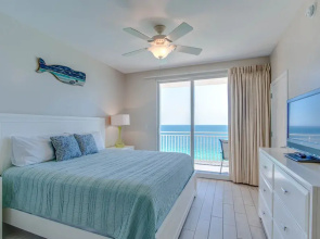Splash Beach Resort by Book That Condo
