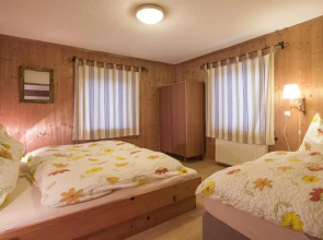 "Haus 60" Cavagan Heather