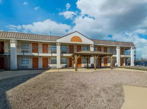 Super 8 By Wyndham Wichita Falls
