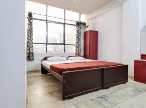 SPOT ON 40760 Sangamam Tourist Home
