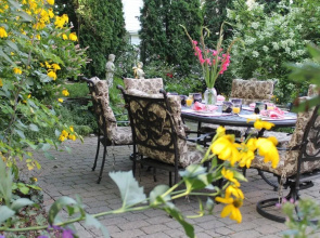 The Sleigh Maker Inn Bed and Breakfast