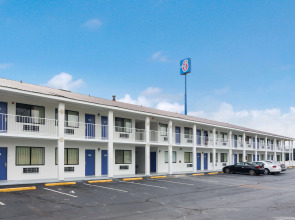 Motel 6 Bremen, GA