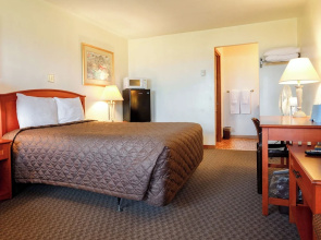 Tidal Bore Inn