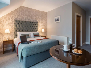 Raheen Woods Hotel