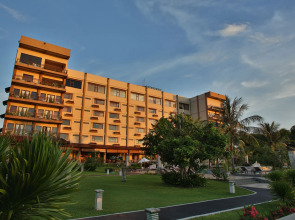 The Jayakarta Suite Komodo Flores