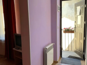 Moisha Apartment Kotlyarskaya 5-34
