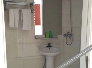 Rongcheng 98 Express Hotel