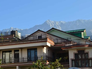 Touristen Holiday Home