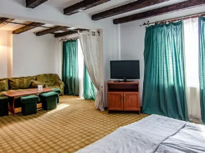 Hotel Gradistea - Complex Cheile Gradistei