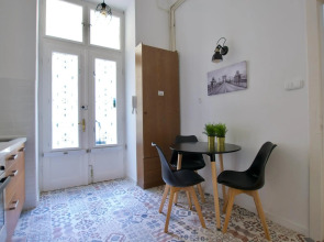 Standard Apartment by Hi5 - Steindl street