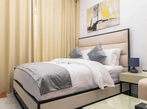 Bloomfields Lavish STU in Oasis Masdar
