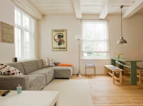 Juul's Apartment