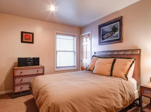 1048-1052 Empire Ave by Park City Lodging