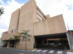 Hotel Mirage