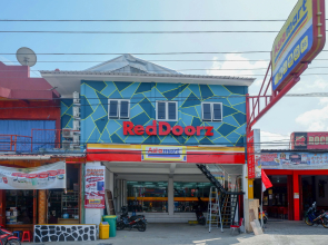 RedDoorz @ Jalan Raya Baturaden 2