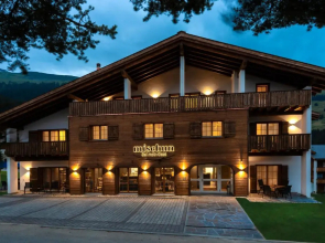 Hotel mischun