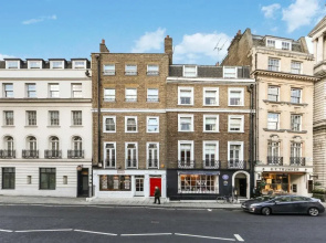 10 Curzon Street Apartments by Mansley